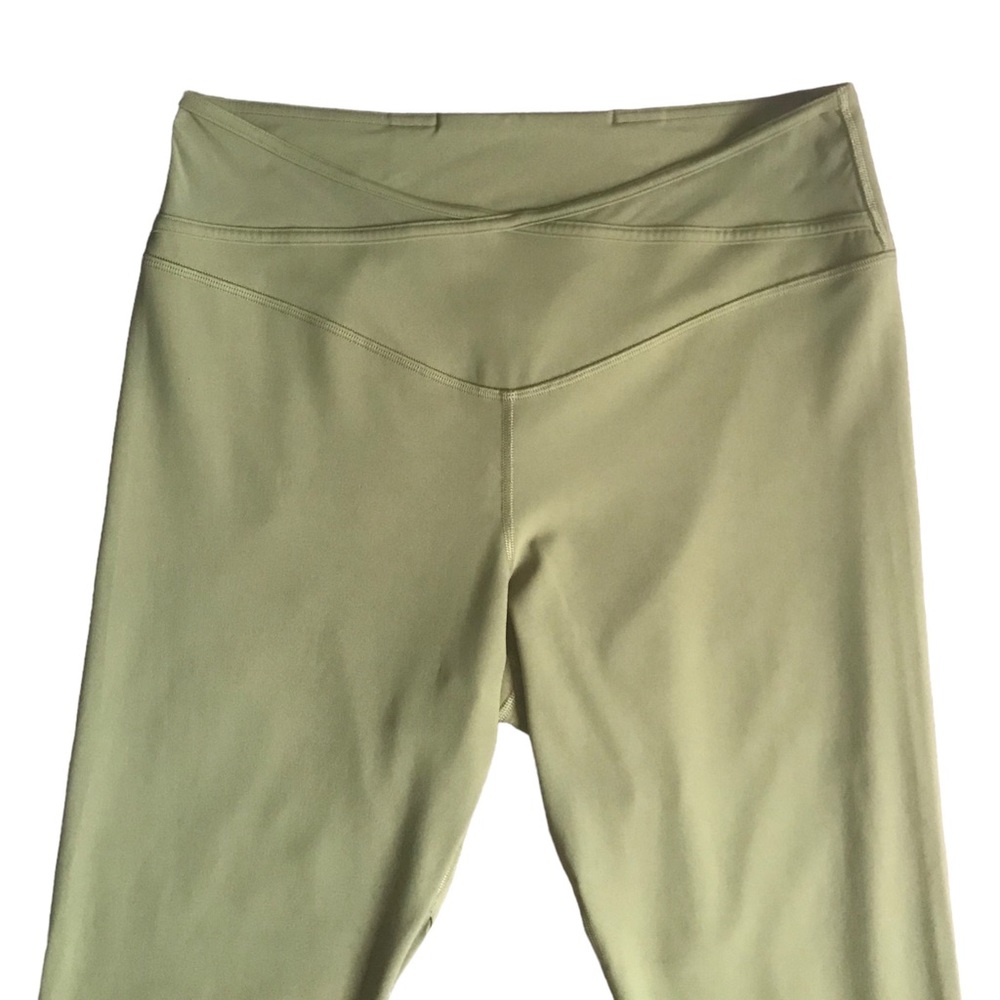 Lululemon Nulu Crisscross Mesh Stirrup Tights